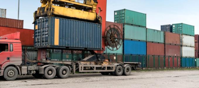 como-funciona-seguro-de-carga-para-autonomo Como funciona seguro de carga para autônomo? Na imagem, caminhão que realiza transporte de carga reforça a necessidade de proteção das mercadorias