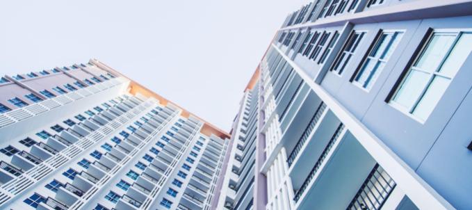 seguro-para-condominio-e-obrigatorio O seguro para condomínio é obrigatório? Na imagem, condomínio protegido com o seguro para prédios.